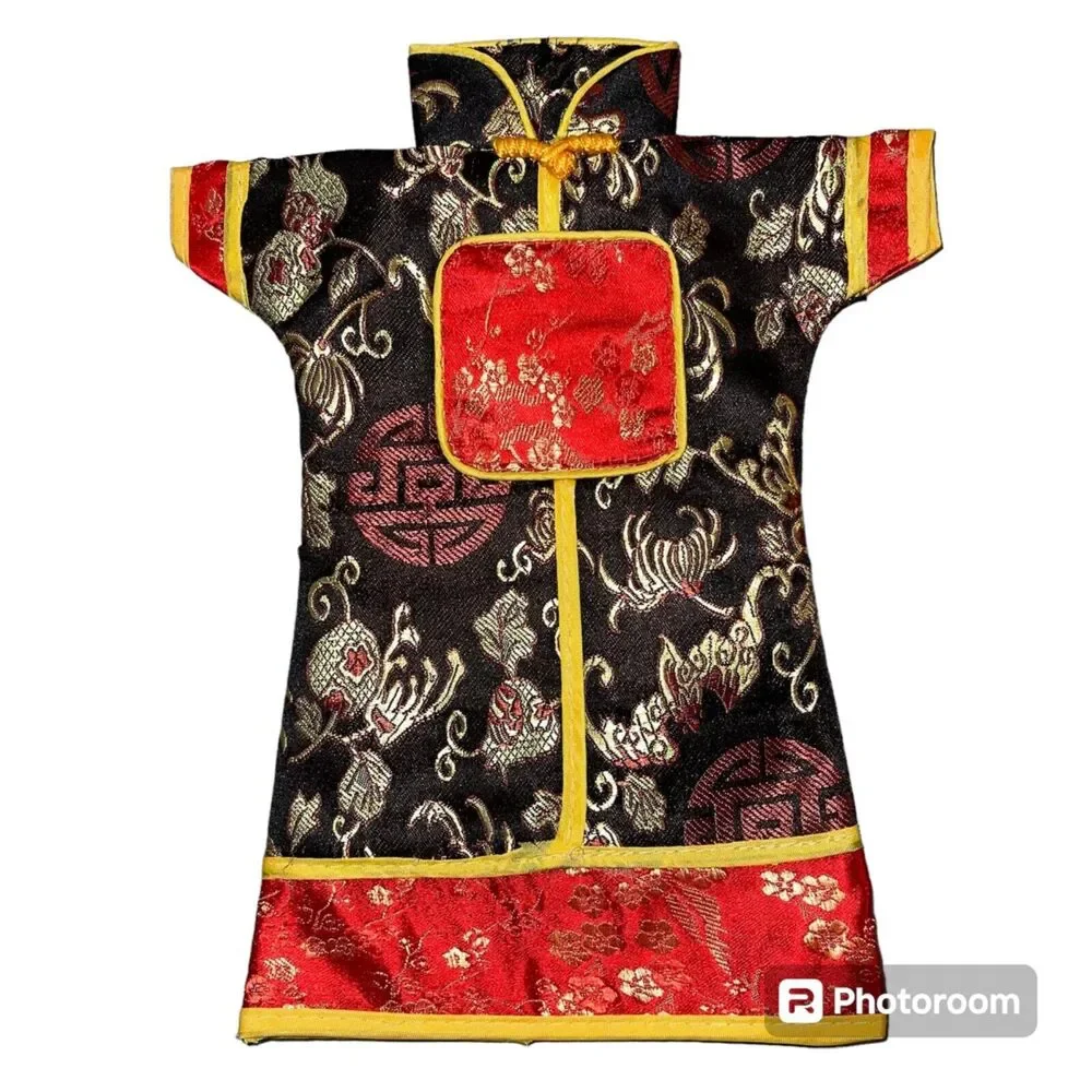Chinese Asian Kimono Wine Bottle Covers Set of 3 Oriental Dress Brocade Decor